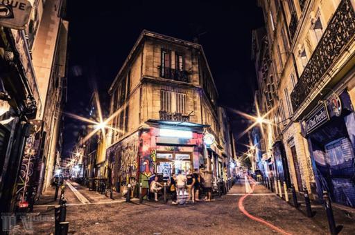 Quartier Le Plus Anime De Marseille "La Plaine Cours Julien "Chambre Avec Salle De Bain Wc Privee Integrees "Dans Appartement Exterior photo