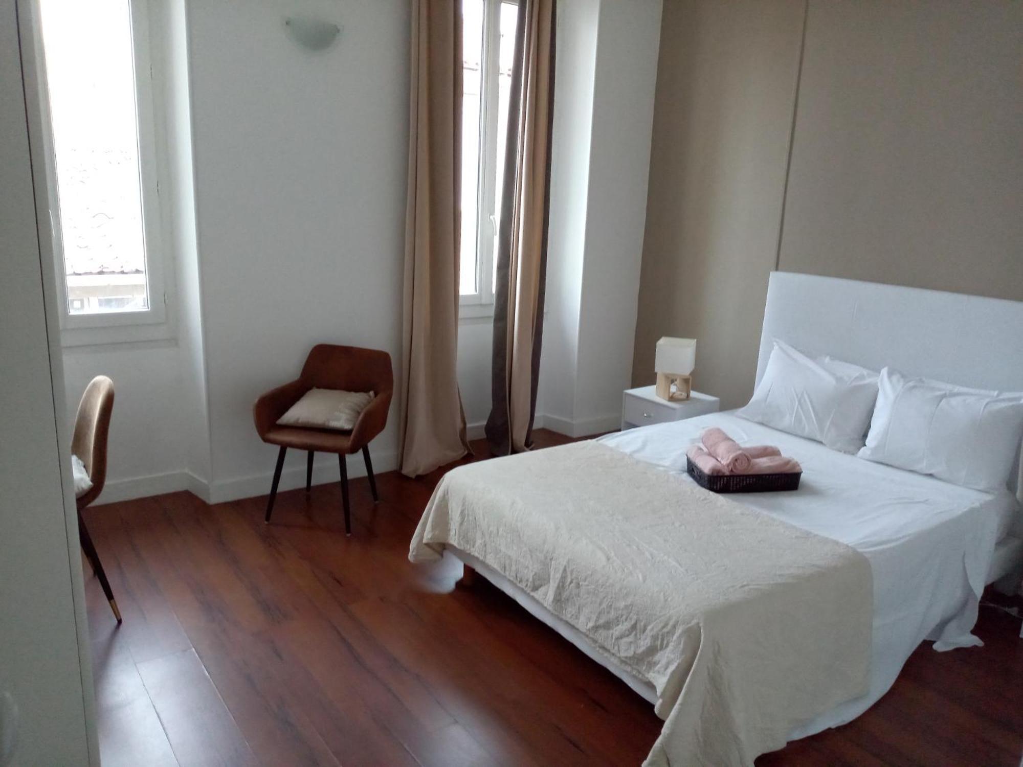 Quartier Le Plus Anime De Marseille "La Plaine Cours Julien "Chambre Avec Salle De Bain Wc Privee Integrees "Dans Appartement Exterior photo